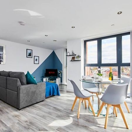 Stylish 2 Bed Apartment With Free Parking, Close To City Centre By Hass Haus Manchester Eksteriør bilde